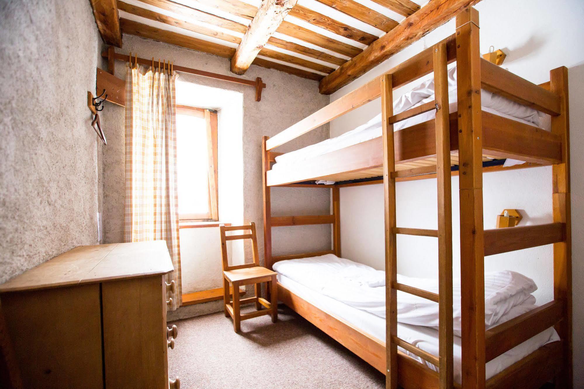 Langley Hotel La Vieille Ferme La Salle-les-Alpes Bagian luar foto